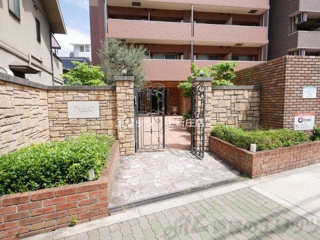 エントランス　エントランス