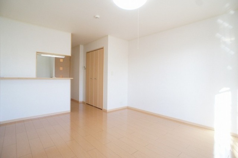 居室・リビング　図面と現状に相違がある場合には現状を優先