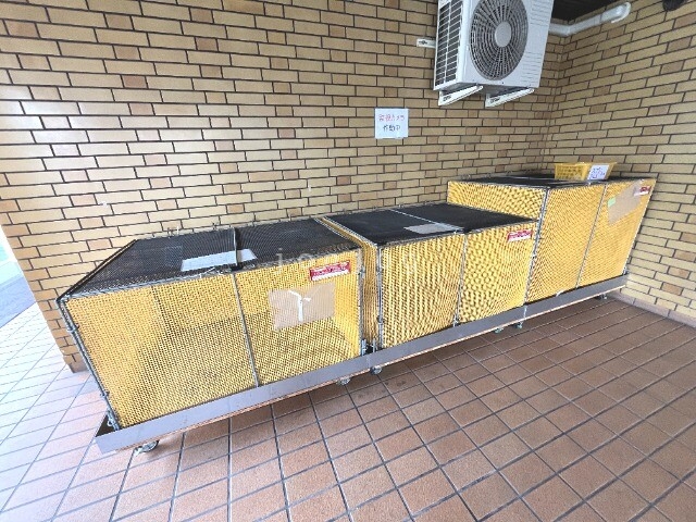 その他　専用ゴミステーション