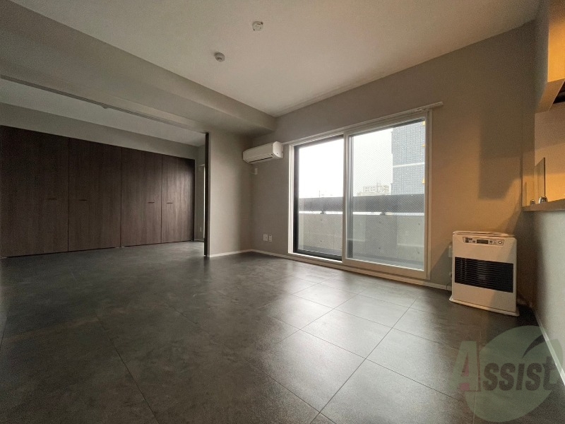 居室・リビング　広くてキレイなお部屋が広がっていて、充実した生活が送れそう。