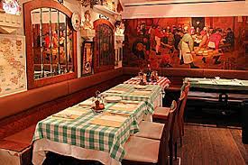 飲食店　トラットリアフィオーレ（飲食店）まで182m