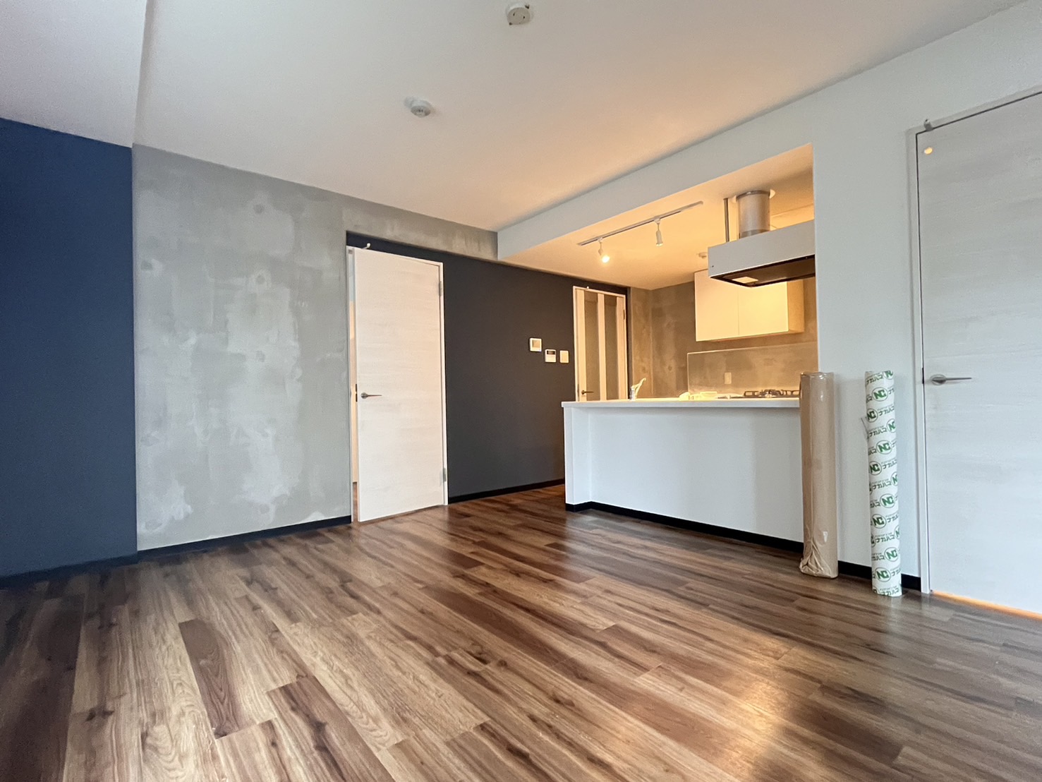 居室・リビング　※他号室のお写真です