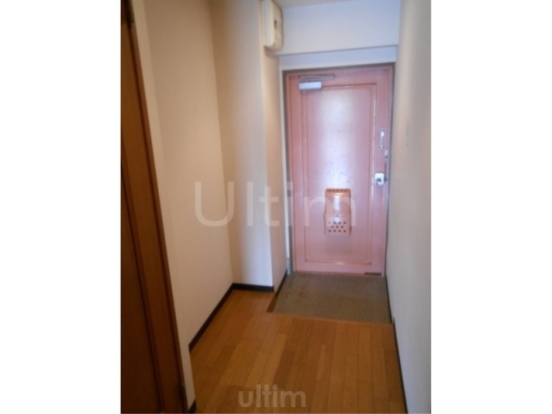 玄関　別室の画像です、ご参考までに