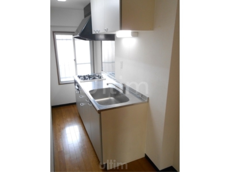 キッチン　別室の画像です、ご参考までに