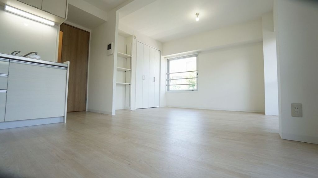 居室・リビング　別号室の写真です