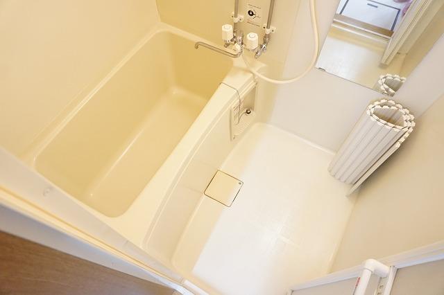 バス・シャワールーム　浴室