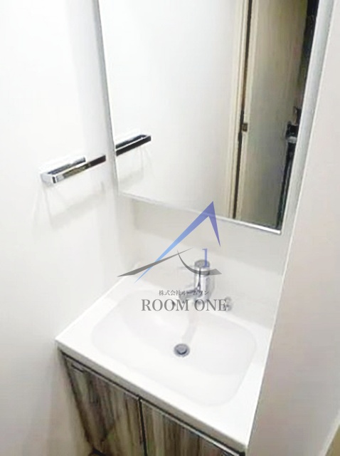 洗面設備　洗面台です。
