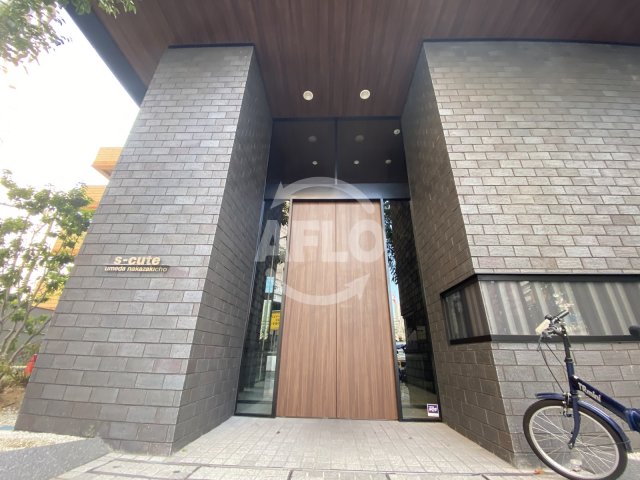 エントランス　エス・キュート梅田中崎町　エントランス