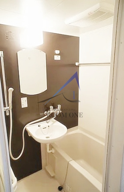 バス・シャワールーム　お風呂です。