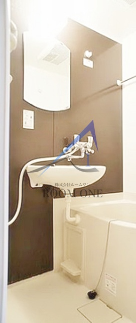 洗面設備　洗面台です。