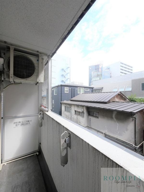 バルコニー　バルコニー