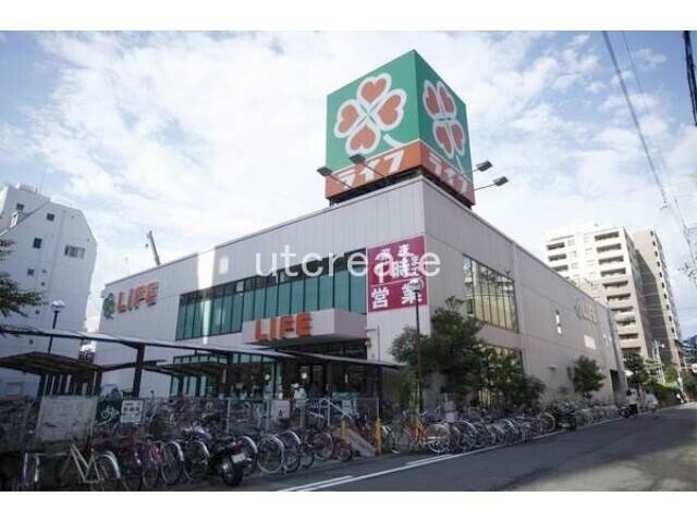 スーパー　ライフ　靭店（スーパー）まで642m