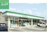 コンビニ　ファミリーマート鳥栖弥生が丘店（コンビニ）まで564m