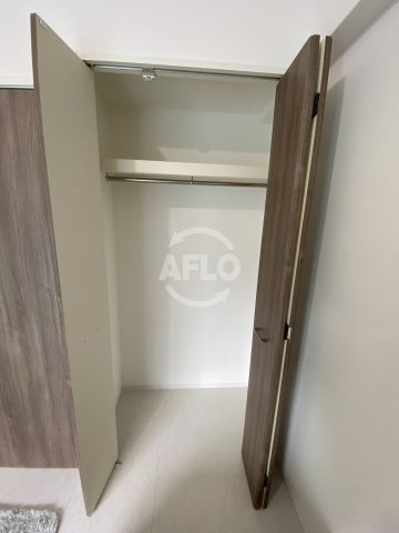 収納　パークヒルズ天保山Moe　クローゼット