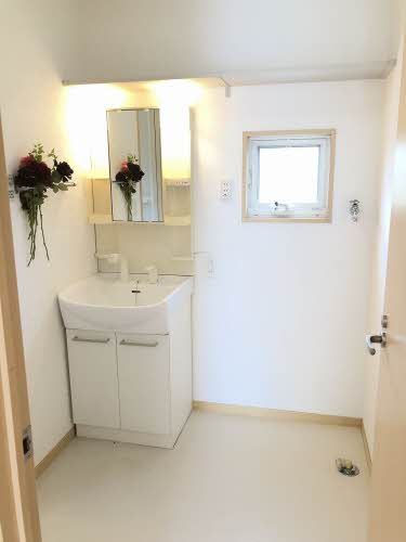 洗面設備　洗面所