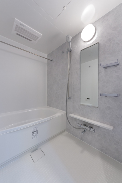 バス・シャワールーム　※写真は同タイプ住戸です。