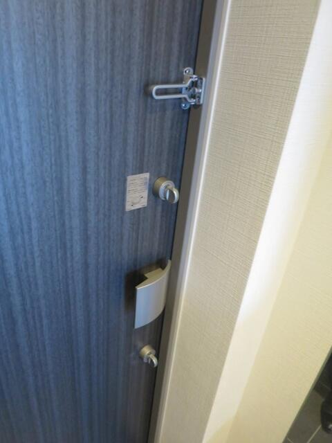 玄関　※参考写真