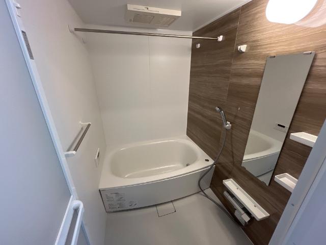 バス・シャワールーム　バス（イメージ）
