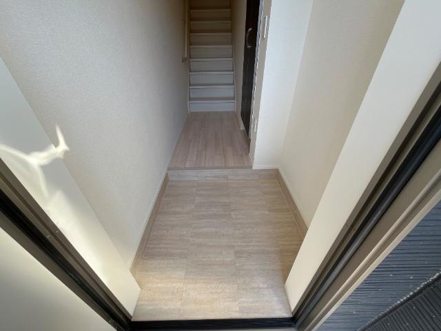 玄関　玄関（イメージ）