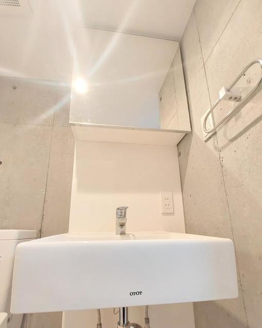 洗面設備　同仕様参考写真