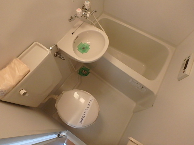 バス・シャワールーム