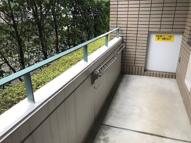 バルコニー