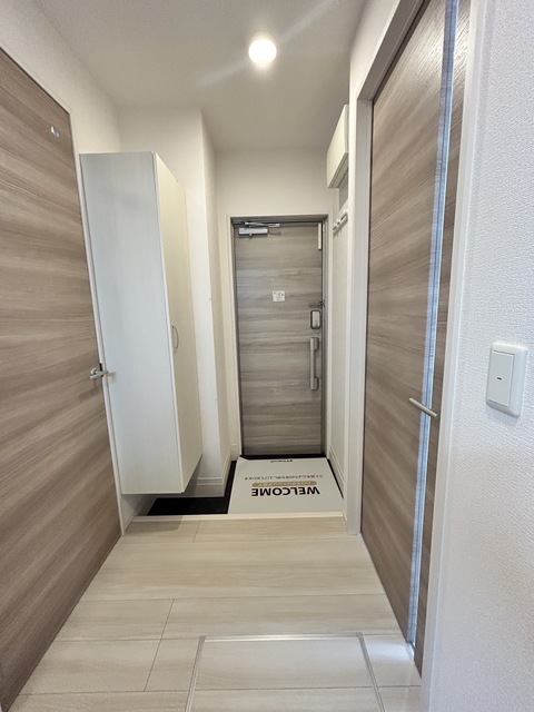 玄関　別部屋参考写真です