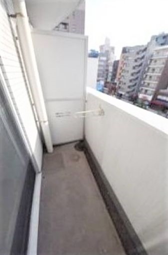 バルコニー　※別部屋の参考写真です。