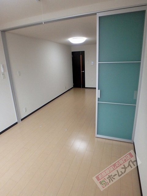 居室・リビング　同仕様写真です。