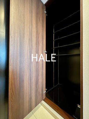 玄関　別号室類似