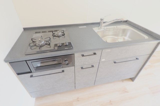 キッチン　※同物件別部屋の写真です。参考程度にご覧下さい。