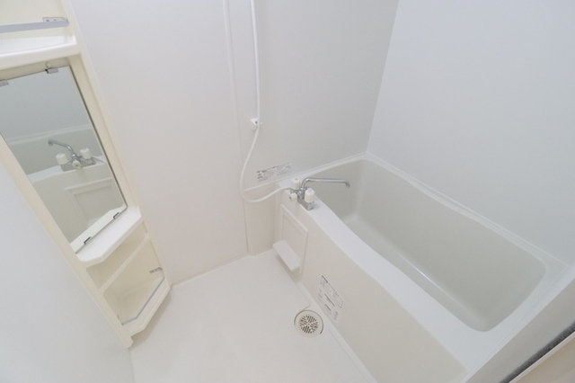 バス・シャワールーム　浴室