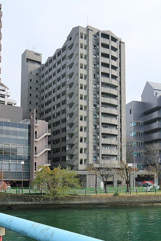 建物外観　最寄り徒歩圏内の人気ファミリーマンションです！