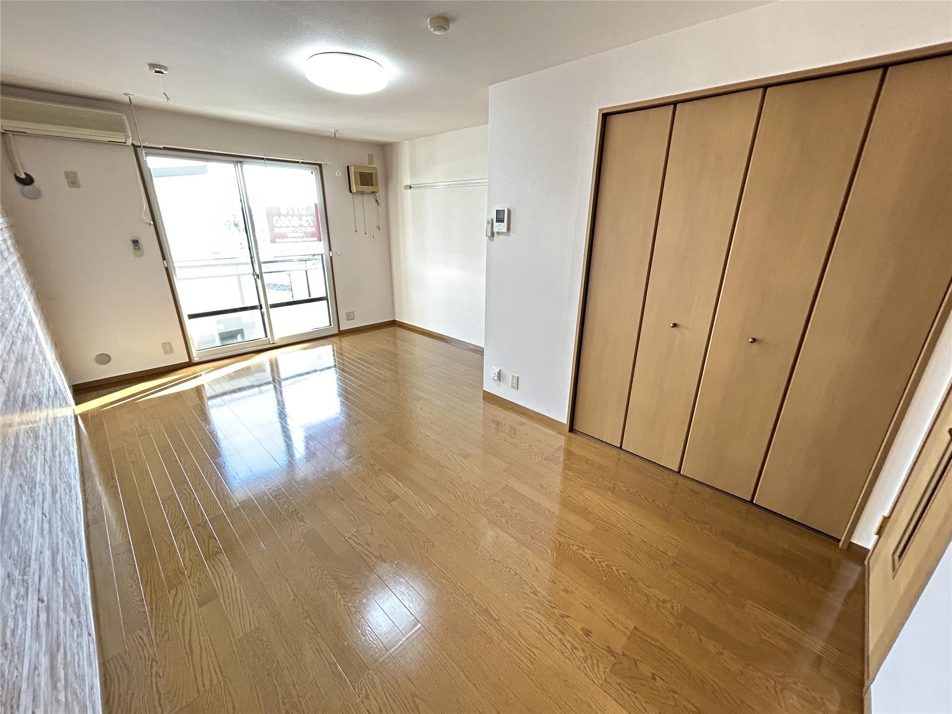 居室・リビング　居室