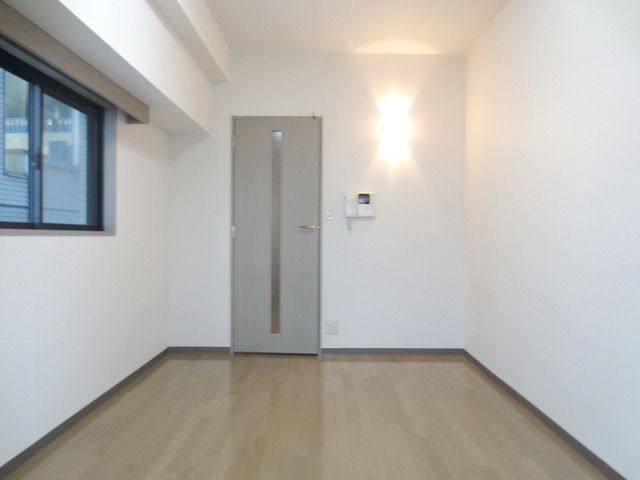 居室・リビング　★フローリングのお部屋です★