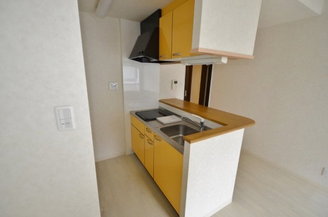 キッチン　2口IHコンロ付き！