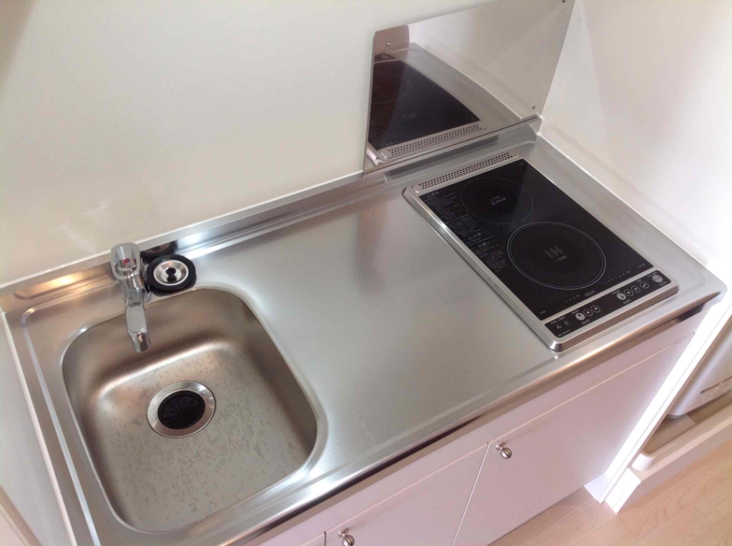 キッチン　広々キッチンで料理も楽しくなります。