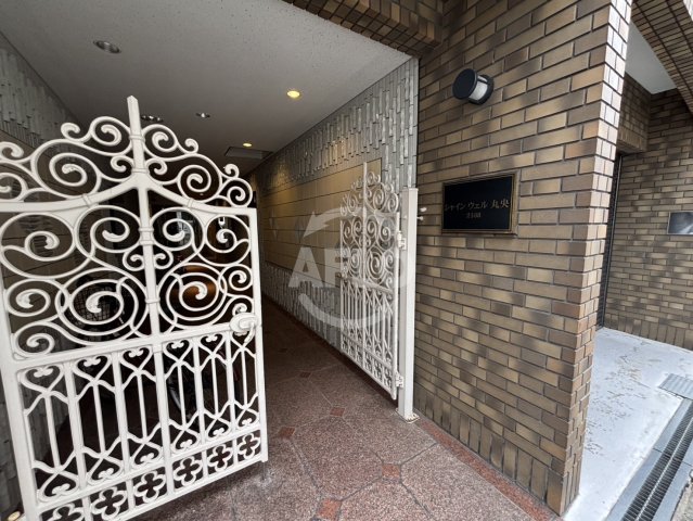 エントランス　シャインウェル丸央　エントランス