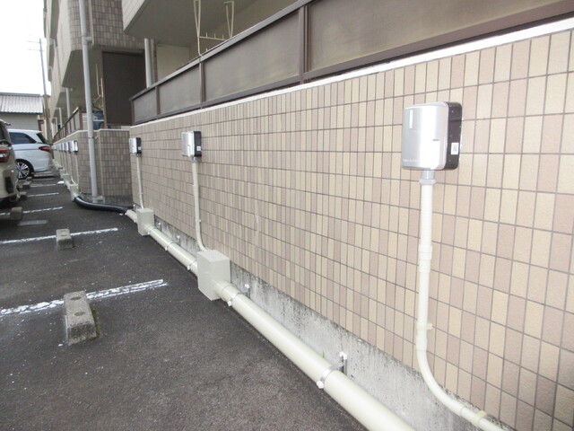 駐車場　ＥＶ充電器