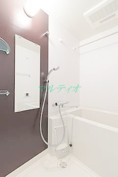 バス・シャワールーム　浴室