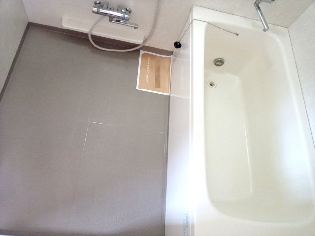 バス・シャワールーム　追い焚き機能付き