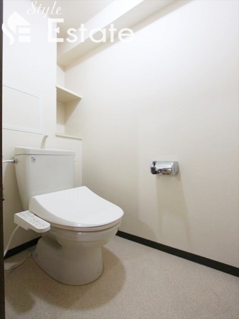 トイレ　温水洗浄便座★