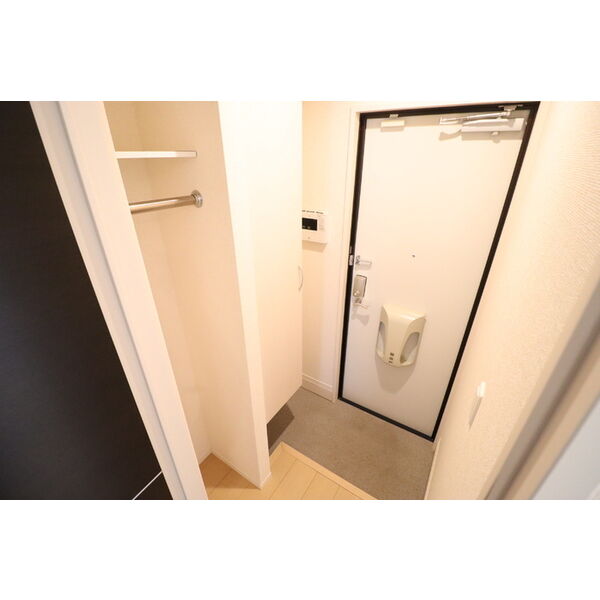 洗面設備　洗面室