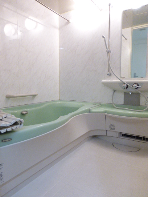 バス・シャワールーム　バス