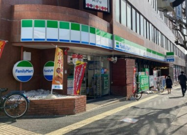 コンビニ　ファミリーマート 千種ターミナル店（コンビニ）まで91m