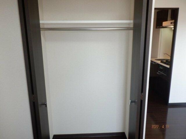 収納　クローゼット