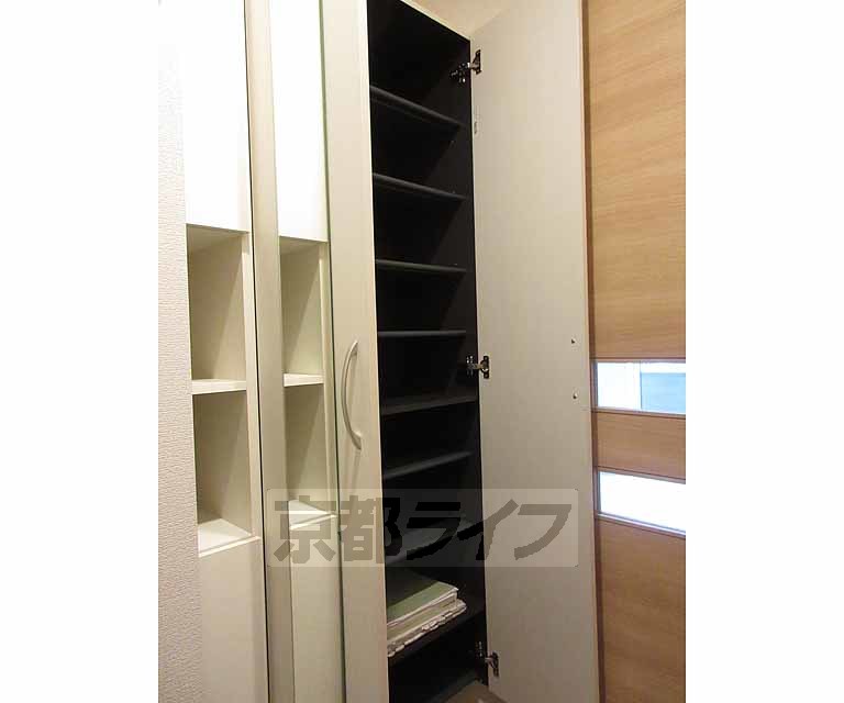 セキュリティ　シューズボックスです