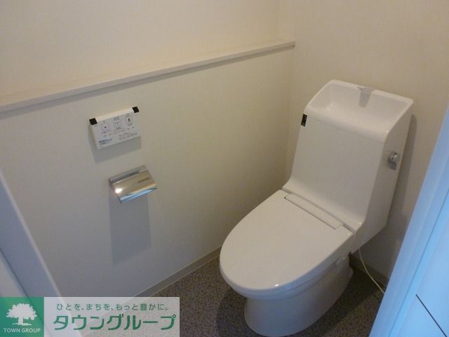 トイレ　Bタイプ2014年9月撮影 同タイプ1202号室の写真です。