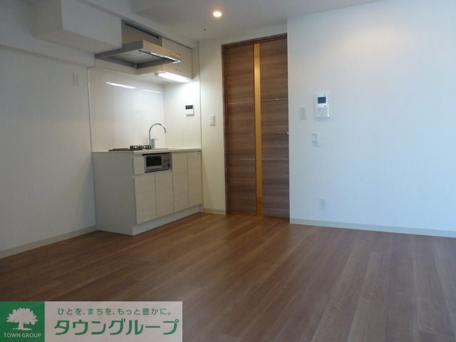 居室・リビング　Bタイプ2014年9月撮影 同タイプ1202号室の写真です。