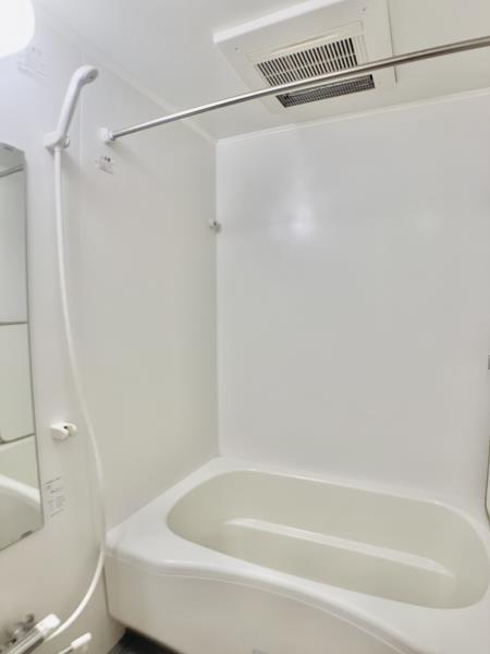 バス・シャワールーム　風呂